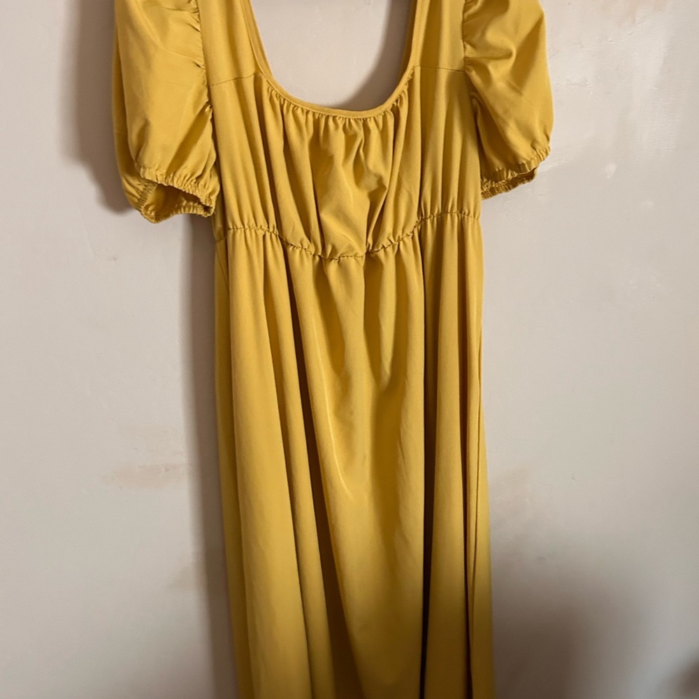 Fancyinn Yellow Ruched Smocked Sundress